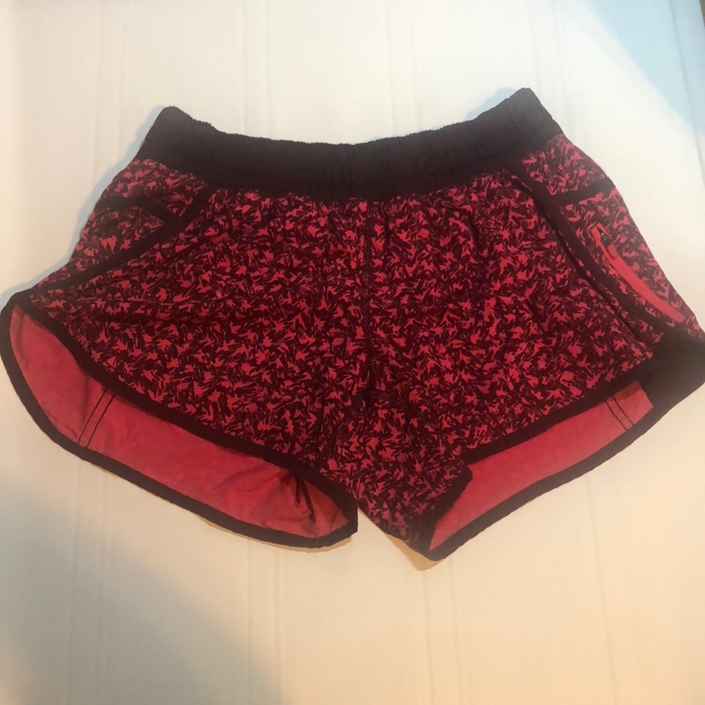 Lulu lemon women’s tracker running shorts